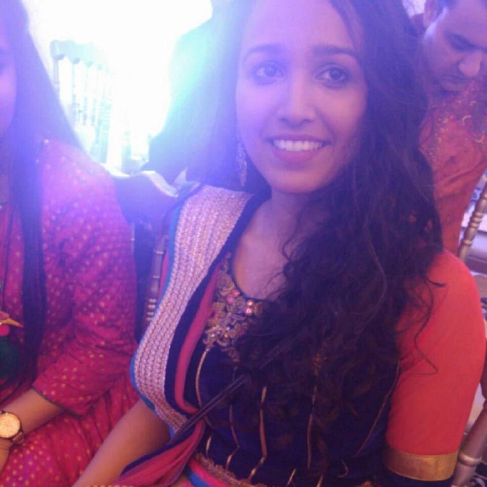 Meet your Posher, Shruti